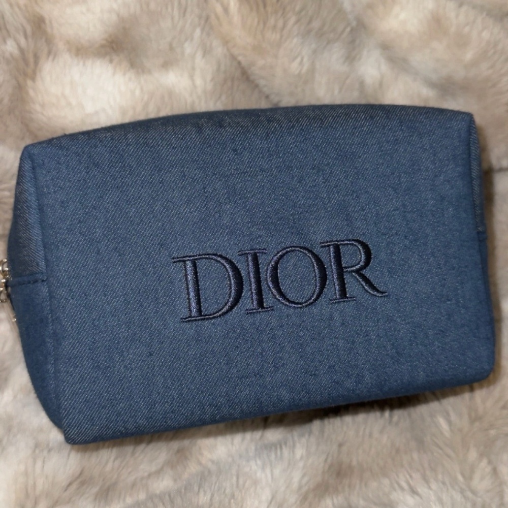 Dior beauty Navy Blue Makeup Pouch with Star Charm – New,